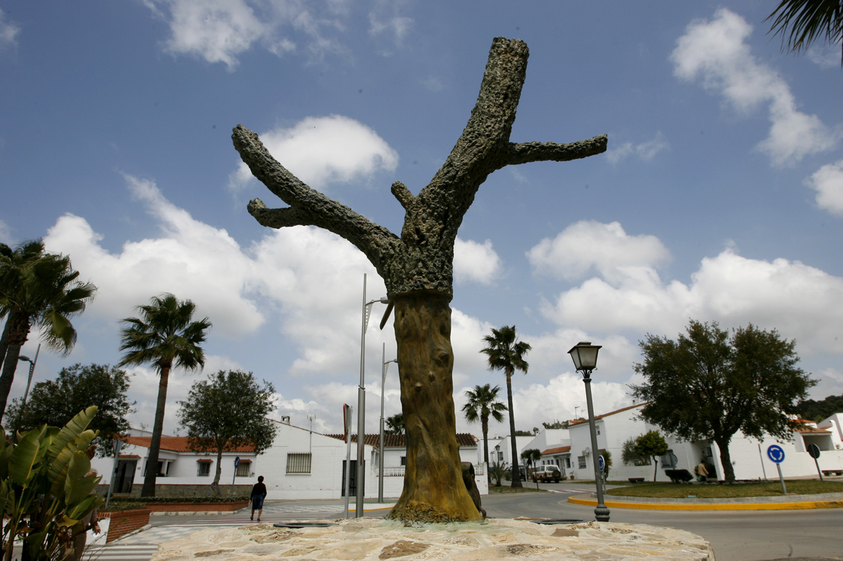 un chaparro, símbolo de la victoria del pueblo